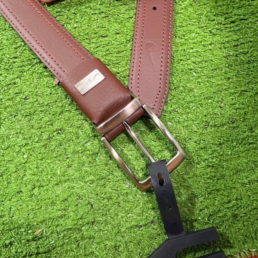 Nike Golf Genuine Leather Brown Mens Belt Size 40 Swoosh